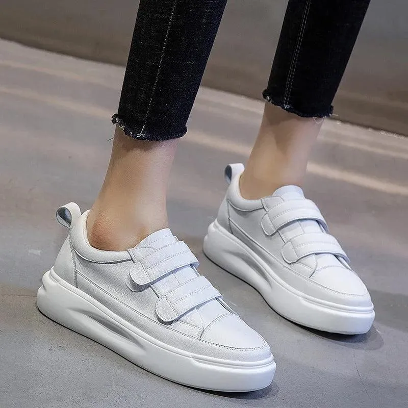 239 - Women's Casual Shoes - Leather Platform Sneakers