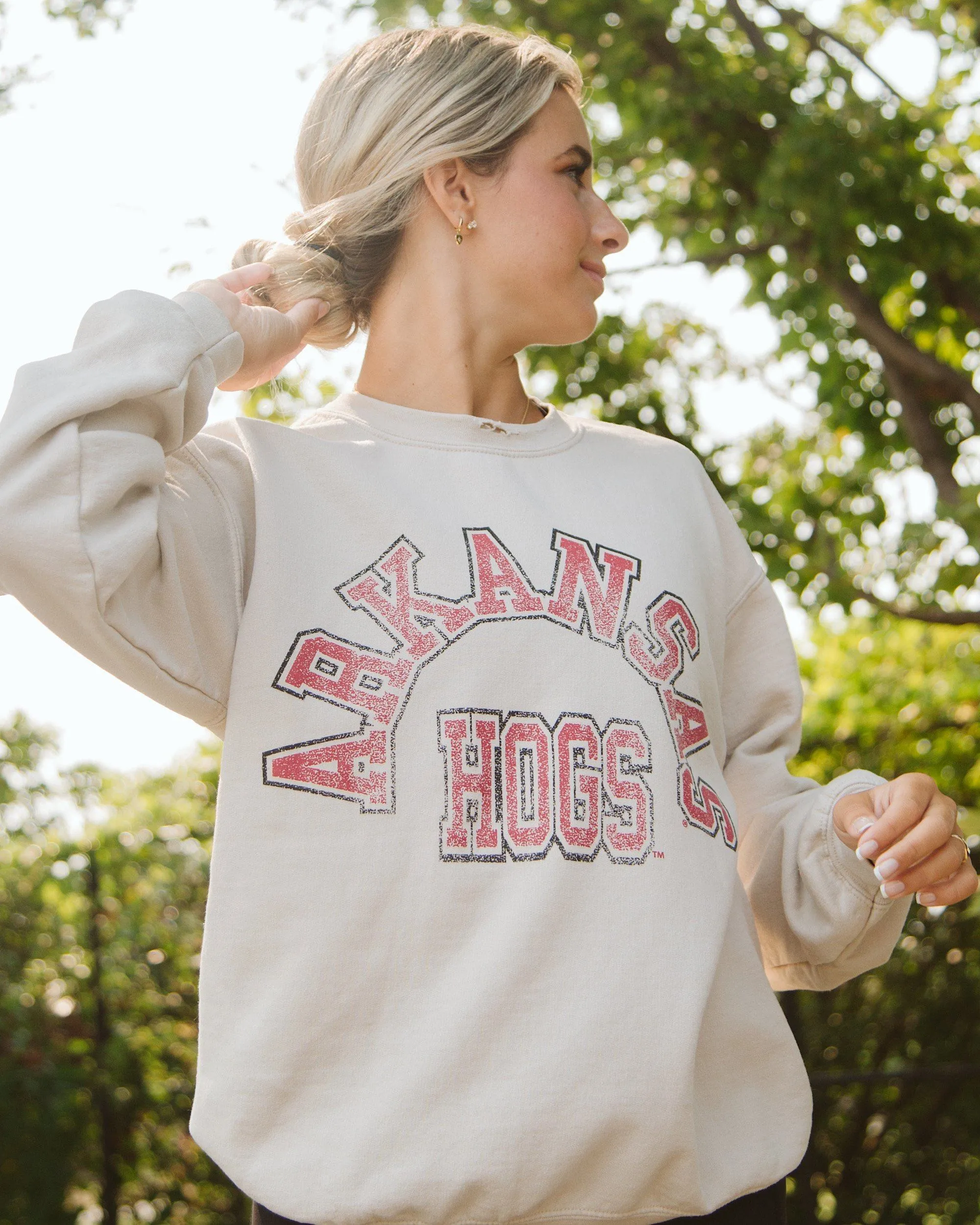 Arkansas Razorbacks Mega Arch Sand Thrifted Sweatshirt