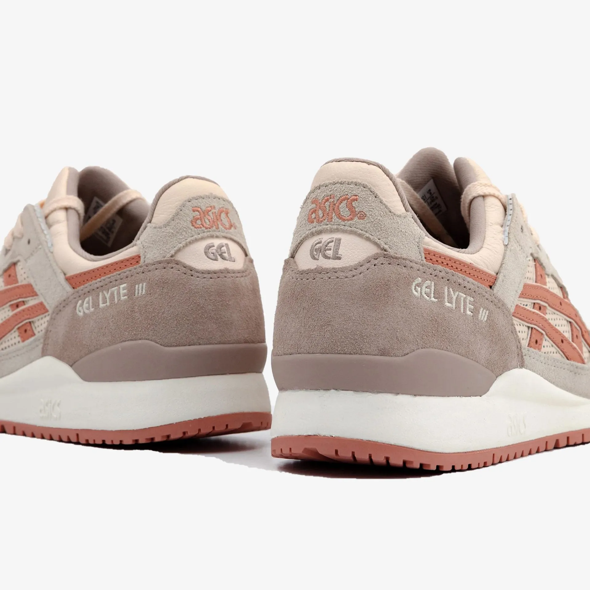 Asics | GEL-LYTE III  { FAWN/SALMON