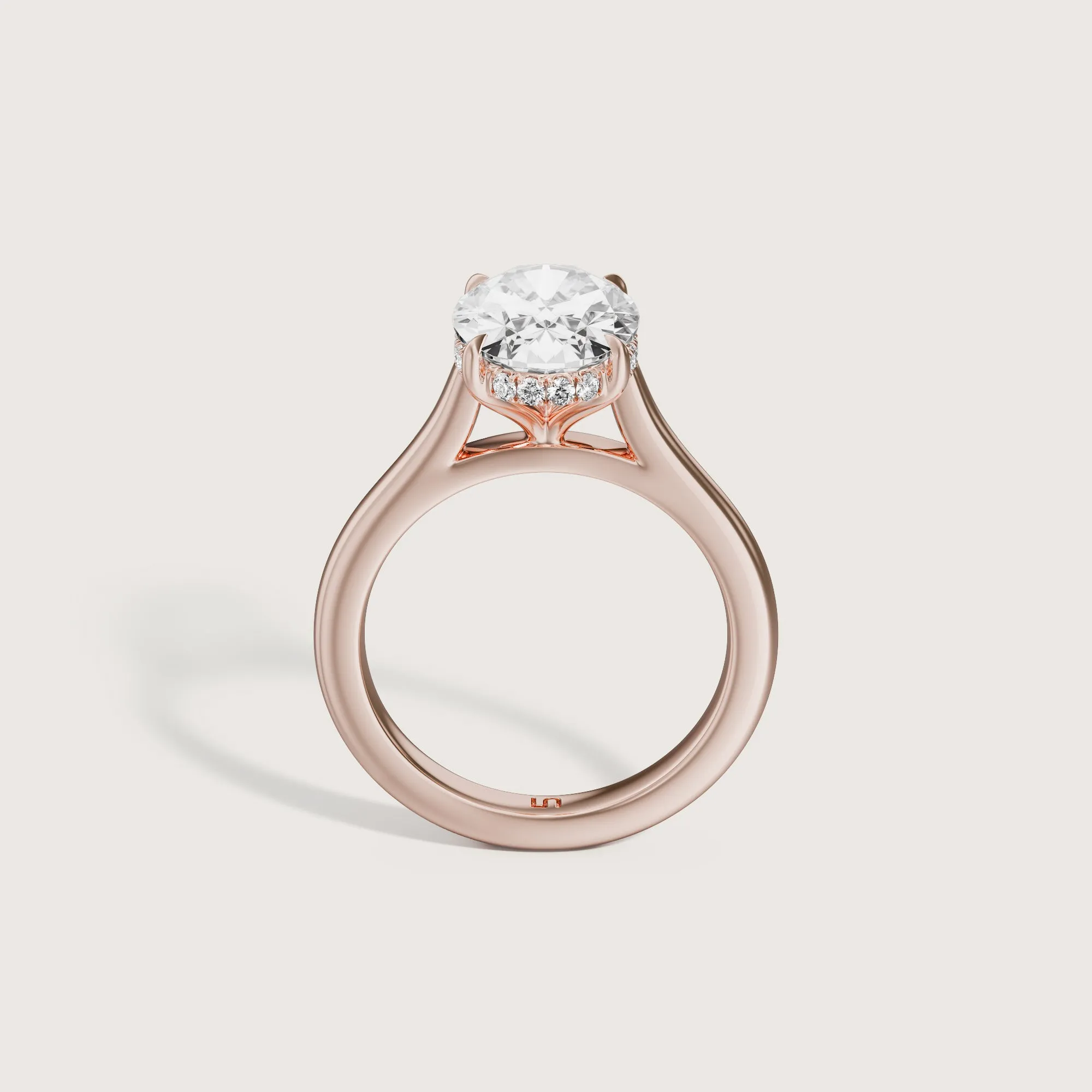 Casa Oval Solitaire