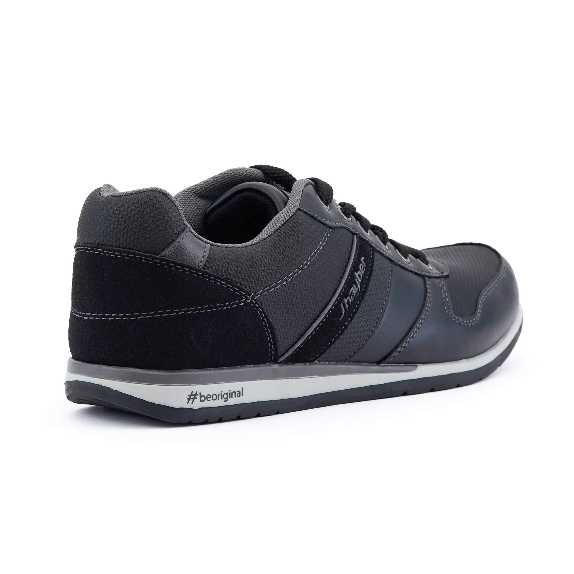 Chaveza Black Sneakers