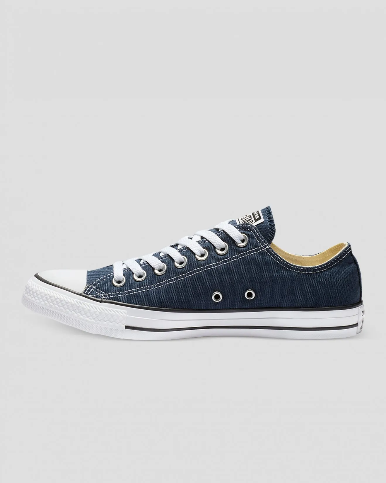 CHUCK TAYLOR CORE CANVAS LOW