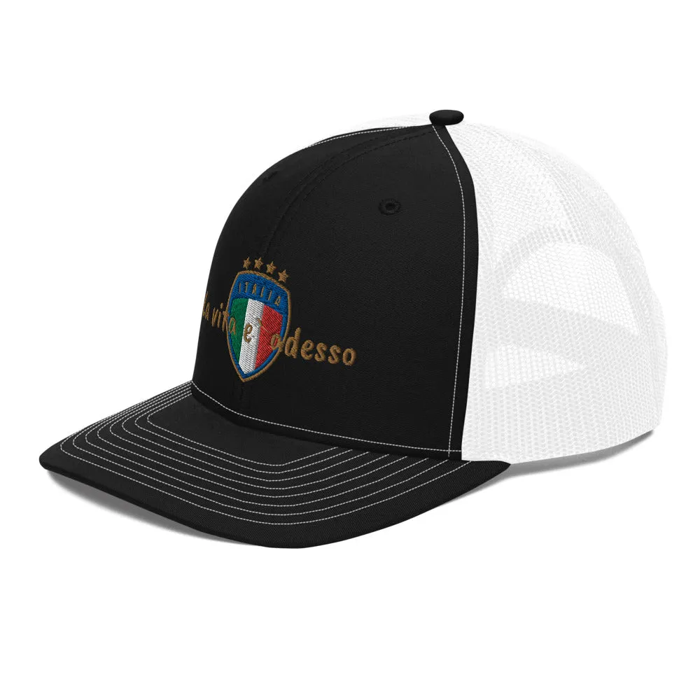 La vita e` adesso Trucker Cap