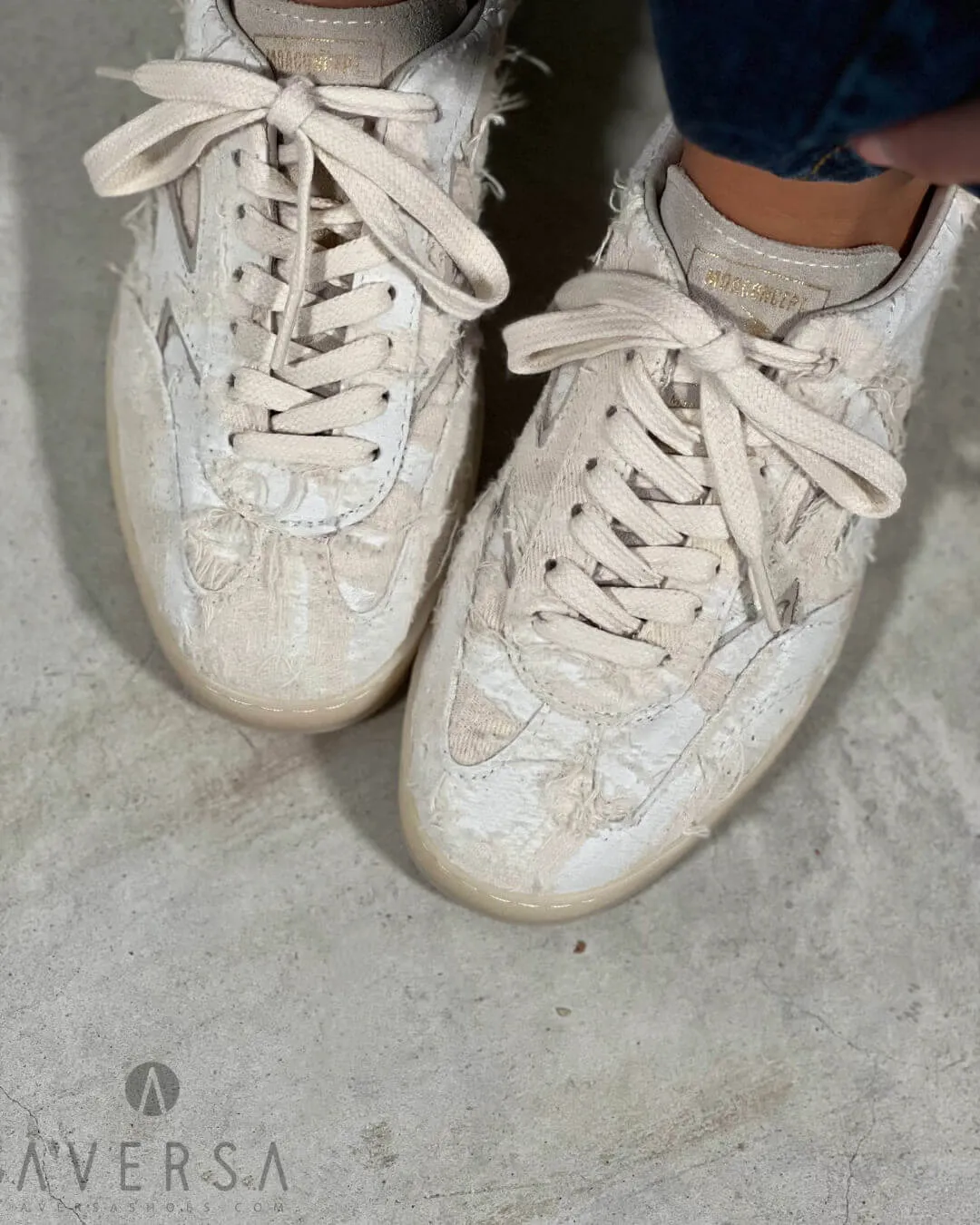 Moaconcept Sneaker off-white destroyed suede