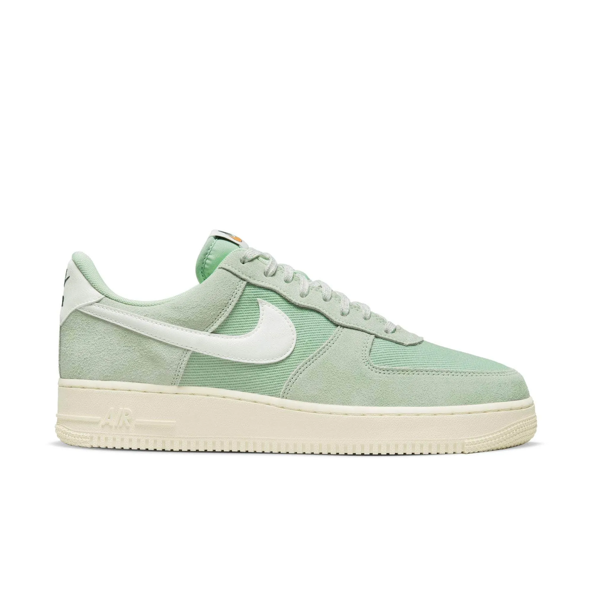 Nike Air Force 1 '07 LV8 - Men's