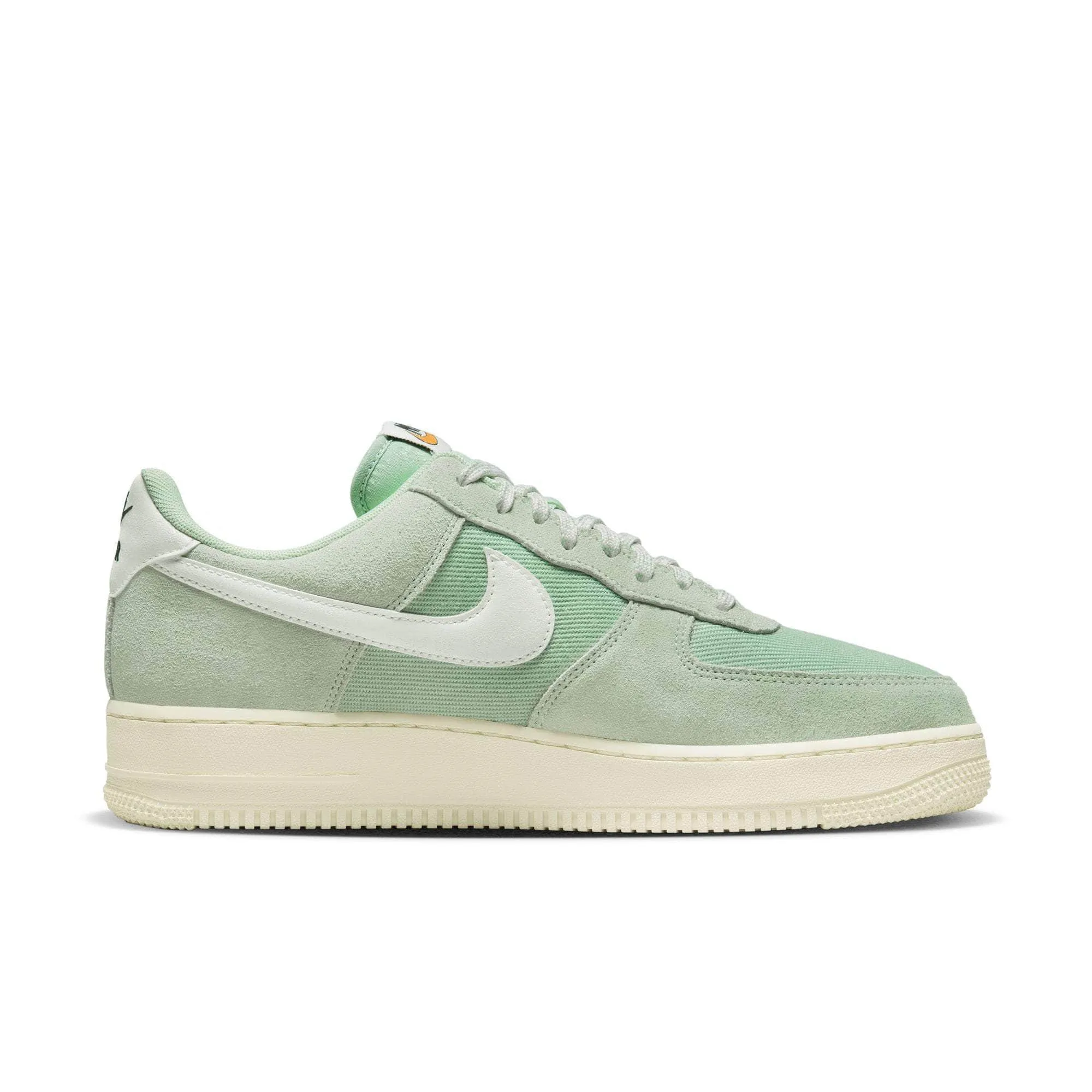 Nike Air Force 1 '07 LV8 - Men's