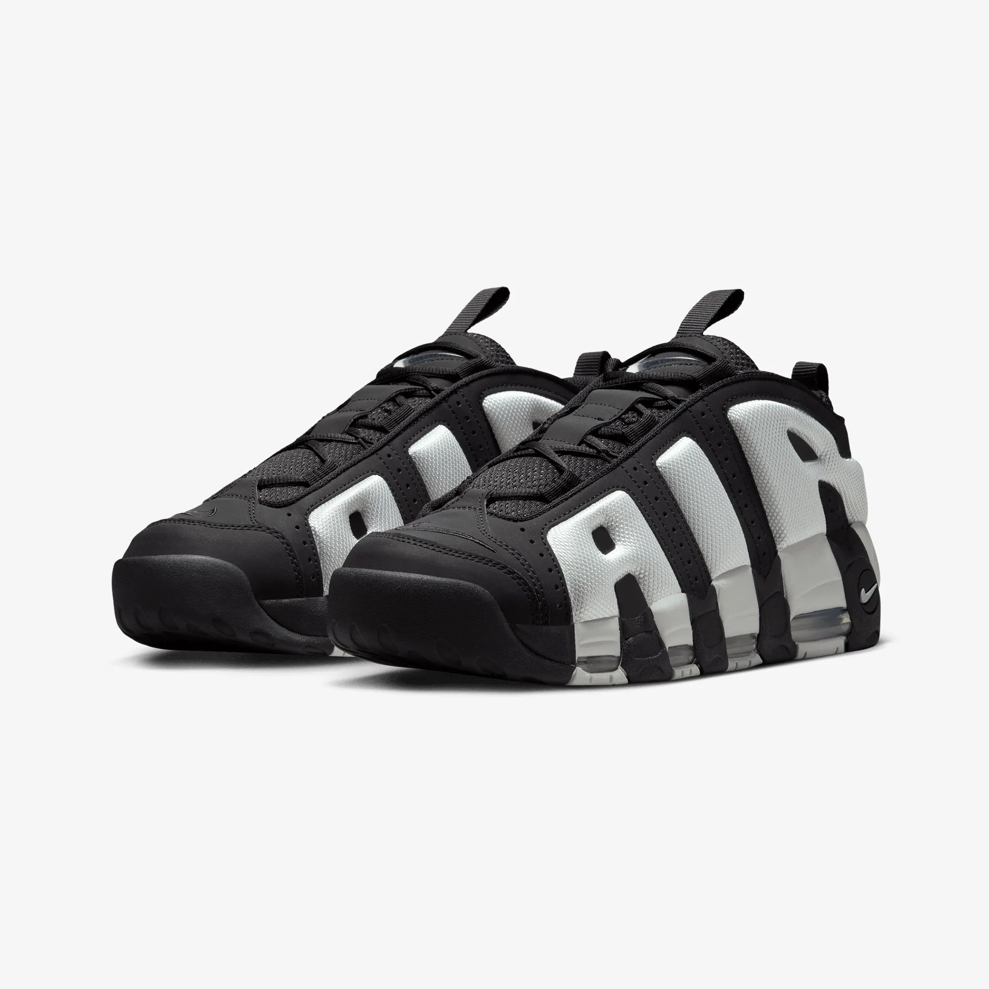 Nike | AIR MORE UPTEMPO LOW { BLACK/PHOTON DUST-METALLIC SILVER