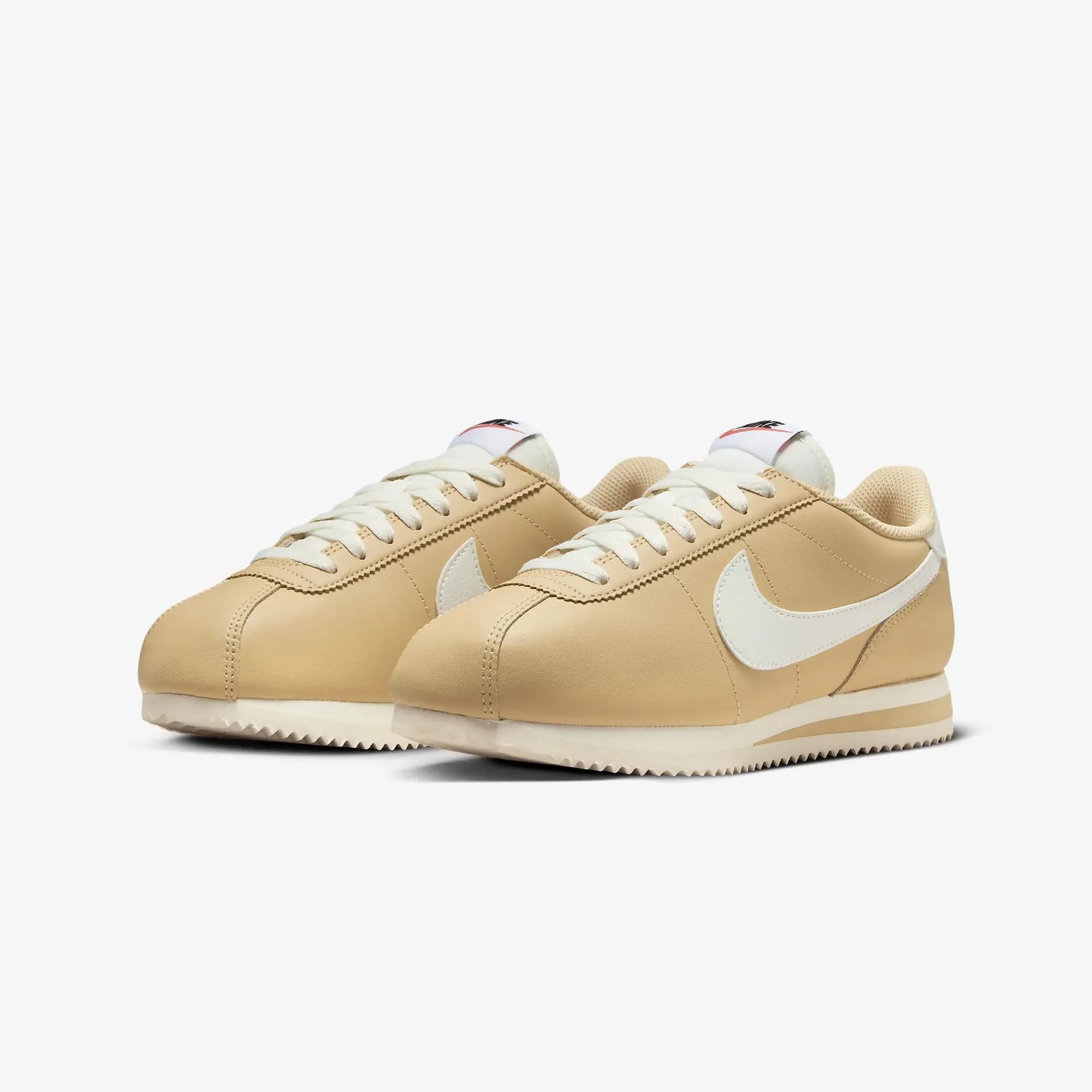 Nike | WMN'S CORTEZ  { SESAME/SAIL-WHITE