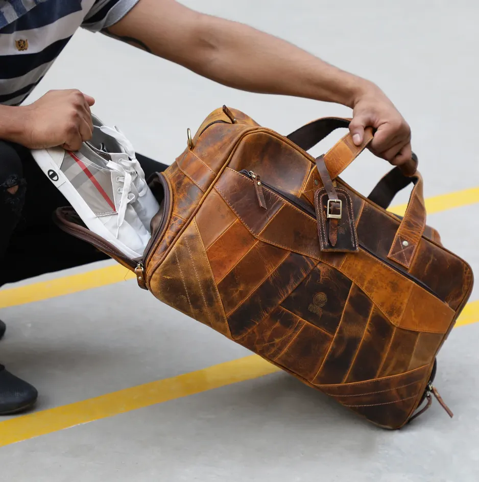 RusticTown John Leather Travel Duffle Bag