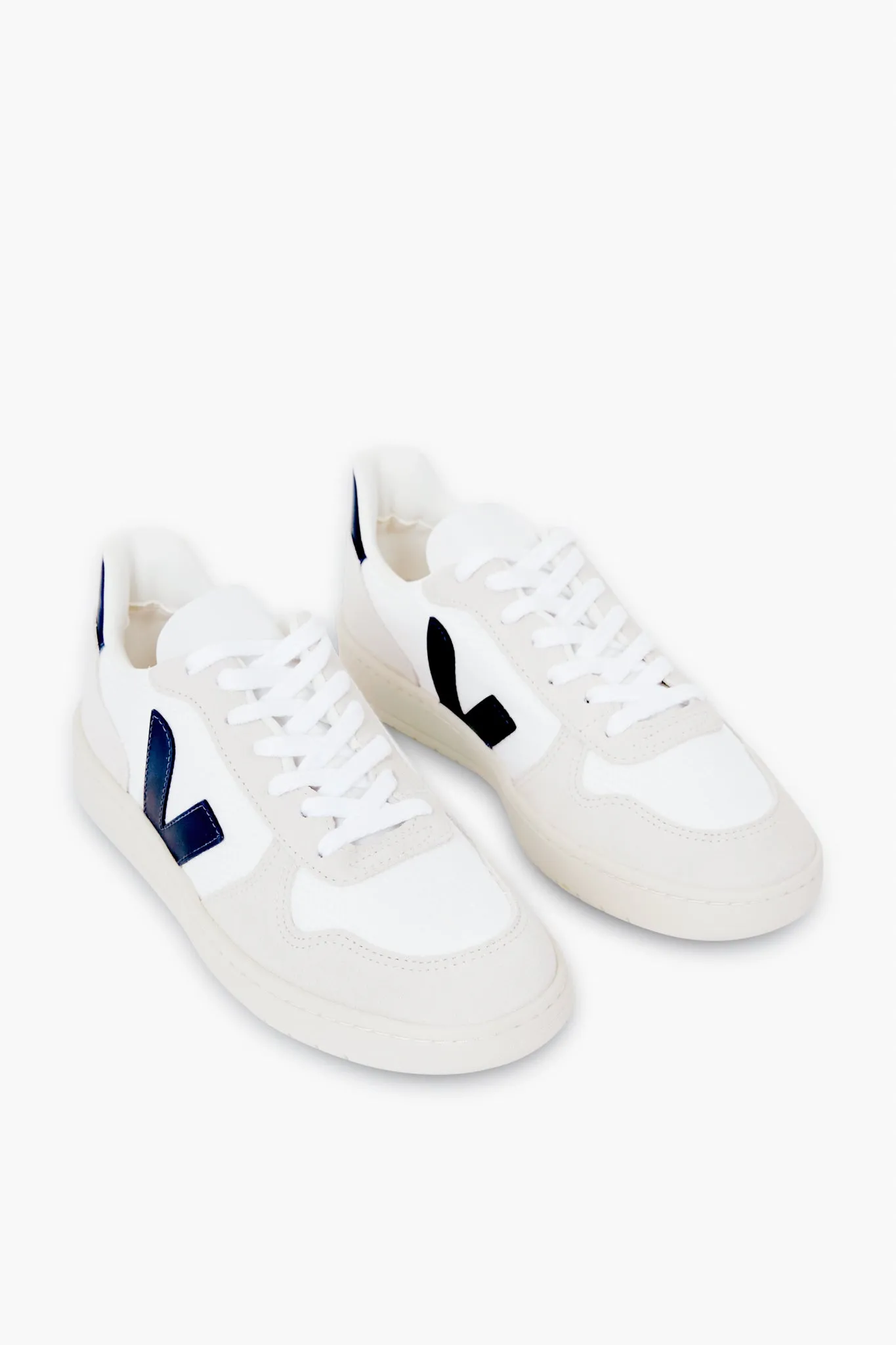 White Nautico V-10 Sneakers