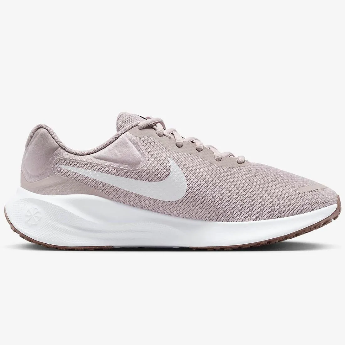 Women's Wide Fit Nike FZ6829-007 Revolution 7 Trainers